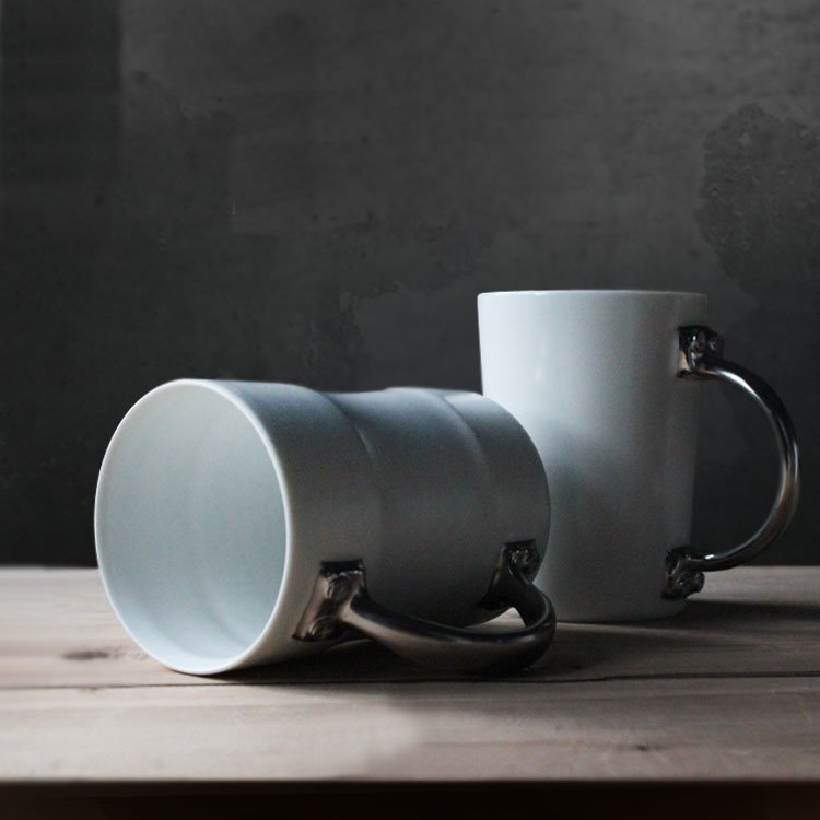 Quiet Morning Sculpted Mug – Stoneware