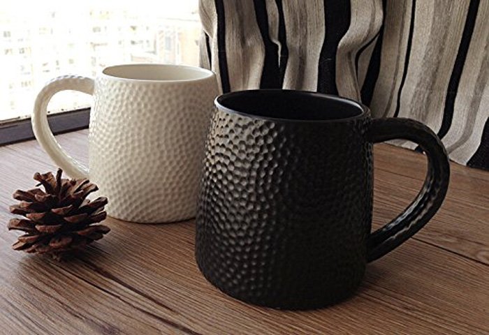 Textured Stoneware Mug - Black / White